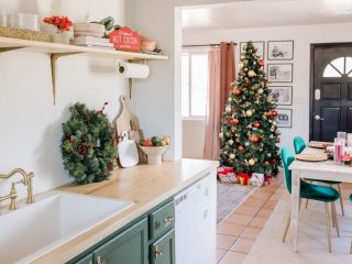 Decluttering Christmas Decorations