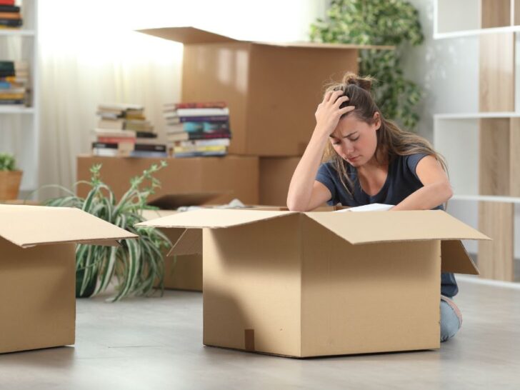 Decluttering Anxiety: Why Decluttering Makes Us Anxious
