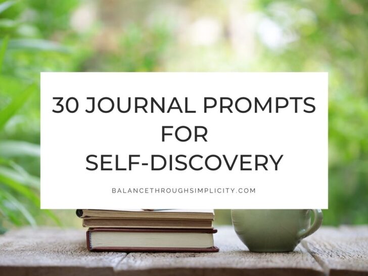 30 Reflective Journal Prompts for Self-Discovery