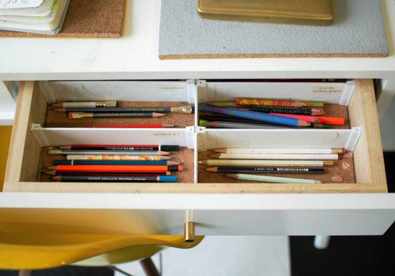 8 Two-Minute Decluttering Tips